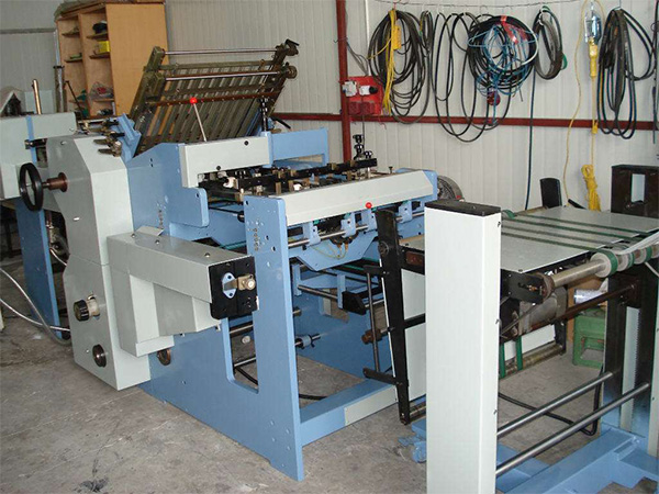 翻新折頁(yè)機(jī)